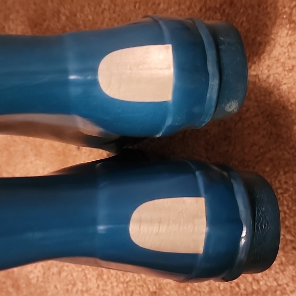 Hunter Original Kid's Gloss Tall Rain Boots - Picture 6 of 13